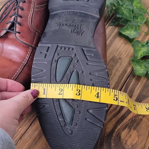 Allen Edmonds. Rich Brown Leather Oxfords. Size 10 D. EUC - Picture 11 of 12